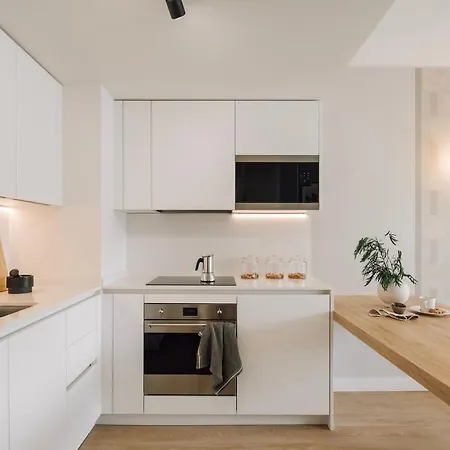 Lägenhet Cacela - 1 Bedroom & Balcony In Parque Nacoes *