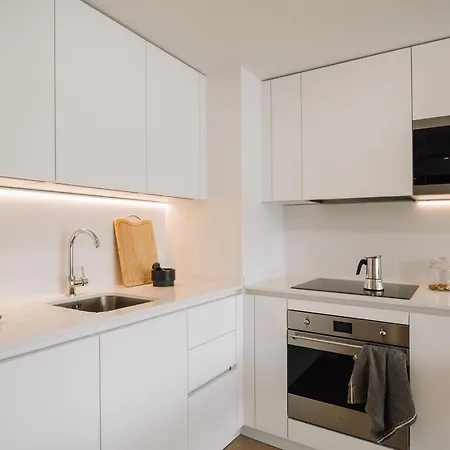 Cacela - 1 Bedroom & Balcony In Parque Nacoes *